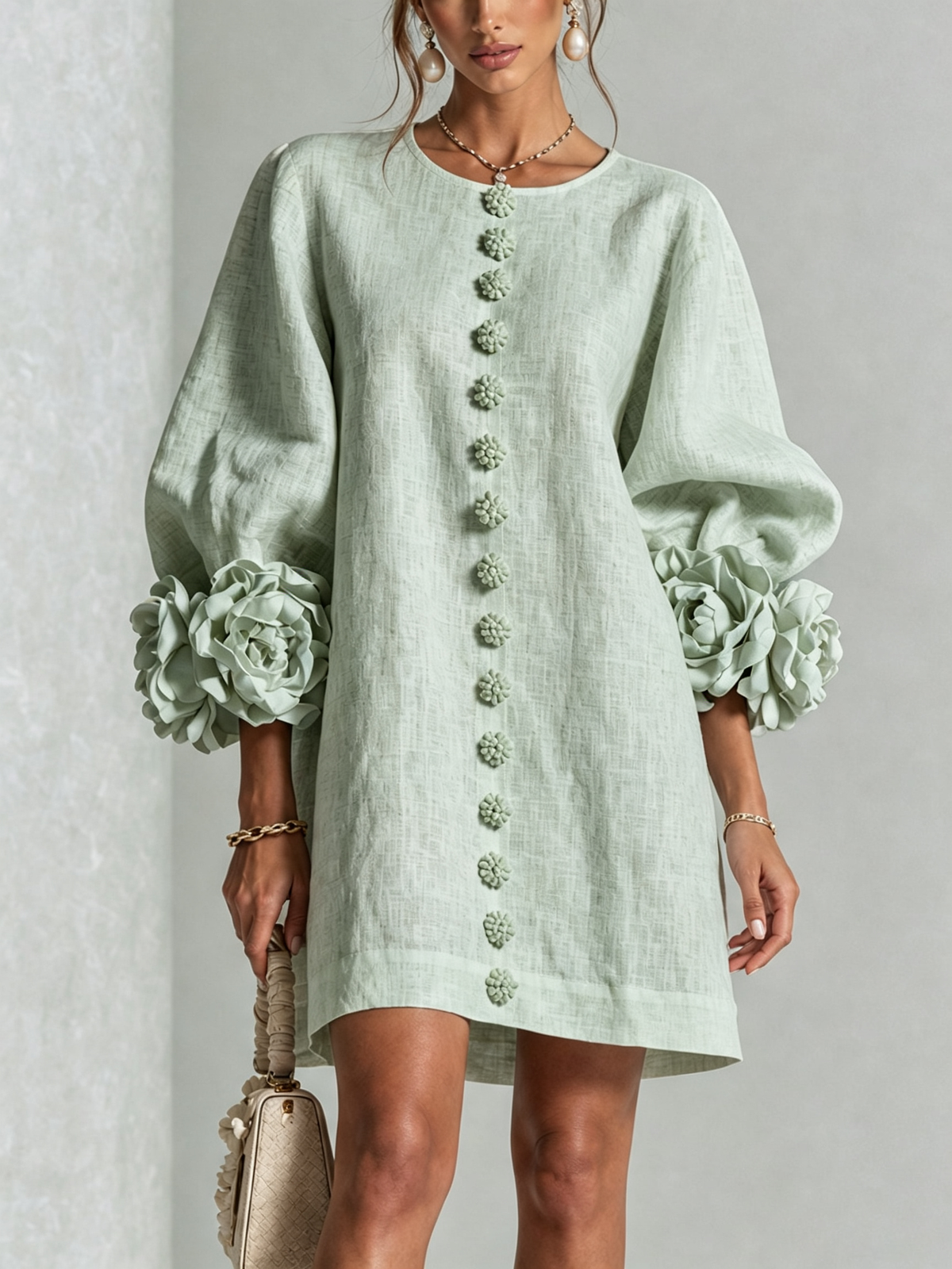 Ana - Vestito corto con polsini floreali